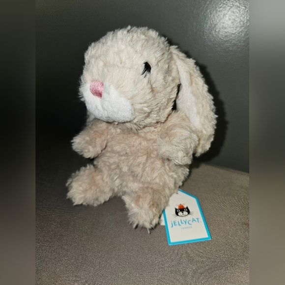 Jellycat BEIGE YUMMY BUNNY New BNWT Soft Plush Toy Baby Cute Stuffed Animal - Picture 2 of 5